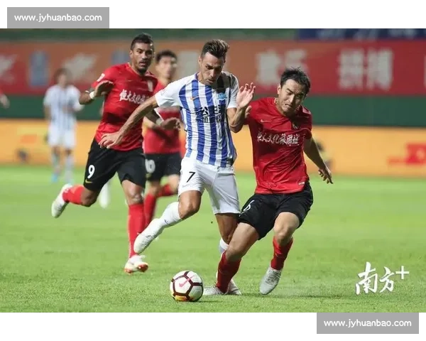 广州恒大vs富力直播焦点之夜德比大战实时比分阵容解析与精彩瞬间全程追踪