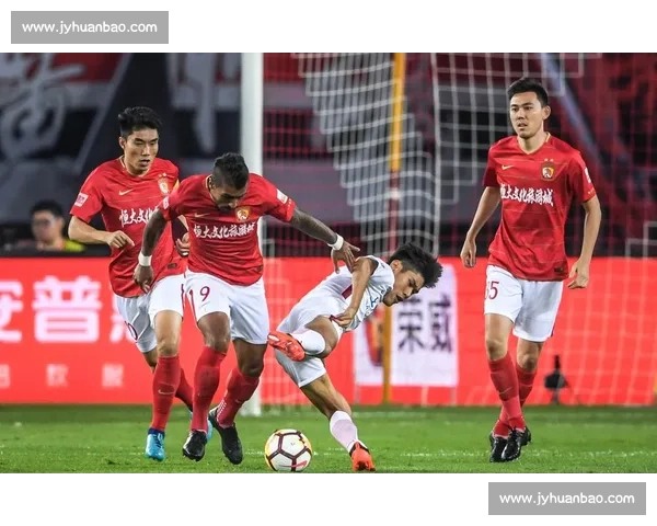 广州恒大迎战上港竞彩前瞻争冠关键夜谁能把握主场优势与胜机